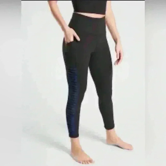 Athleta Salutation Stash w/pocket 7/8 Twist Tight in Powervita ankle size XSmall - Picture 2 of 11